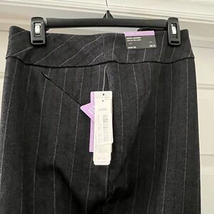 INVESTMENT II Elegant Black Pinstripe Women’s Pants